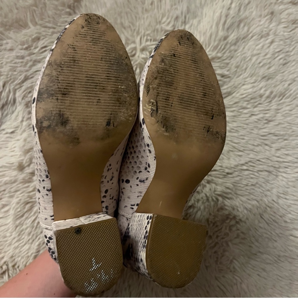 Steve Madden Rookie Snakeskin Pointed Toe Bootie Size 8 - Picture 10 of 13